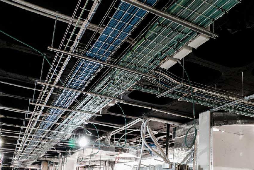 cable trays for data centers